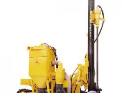 KH3型露天潜孔钻车